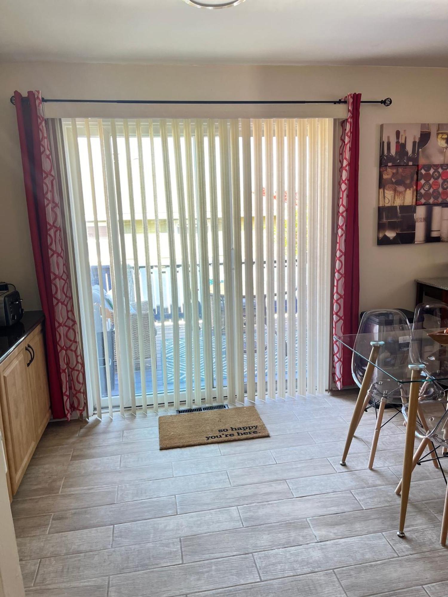 Stylish Cozy Quiet Family Retreat And Romantic Getaway Sleeps Up To 7 With Fast Wifi, Free Parking, Work Station, Alexa Enabled, Fenced In Backyard For Pets Grill Party Patio, Porch, Beach, Canal, Stadium,Boardwalk Restaurants, And Much More! Atlantic City Ngoại thất bức ảnh